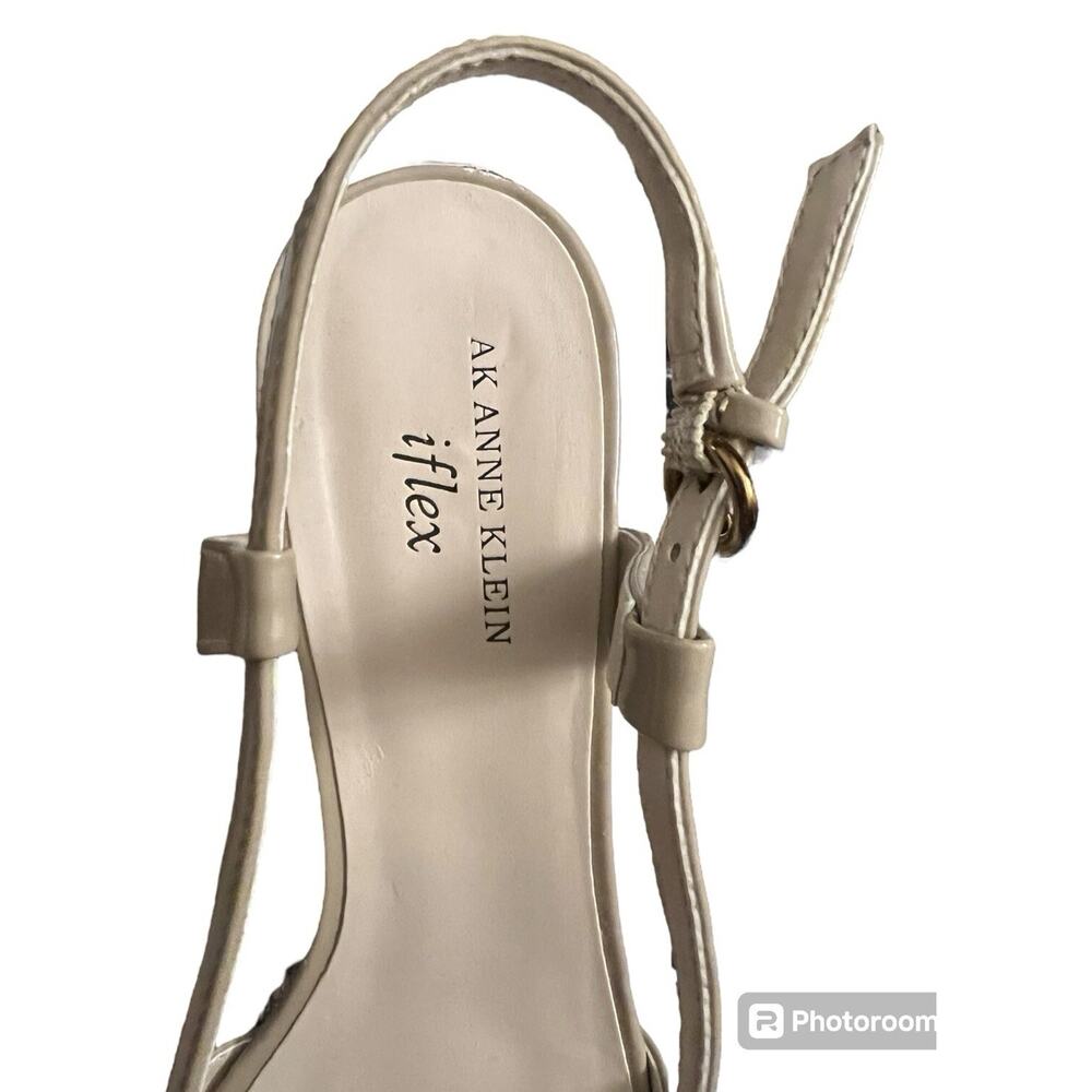 AK Anne Klein IFlex Sandal Kathmandu 10 M Beige Patent Leather Platform Wedge - Picture 5 of 11